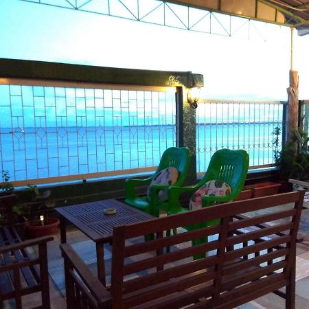 Sandakan Backpackers Hostel Esterno foto
