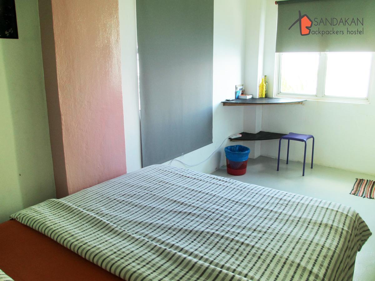 Sandakan Backpackers Hostel Esterno foto